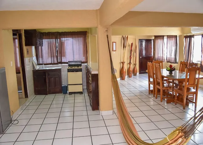 Gaby 3* Zihuatanejo